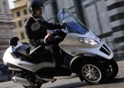 Piaggio MP3 Hybrid